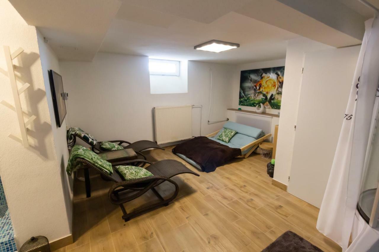Arya Vila Piestany Bagian luar foto