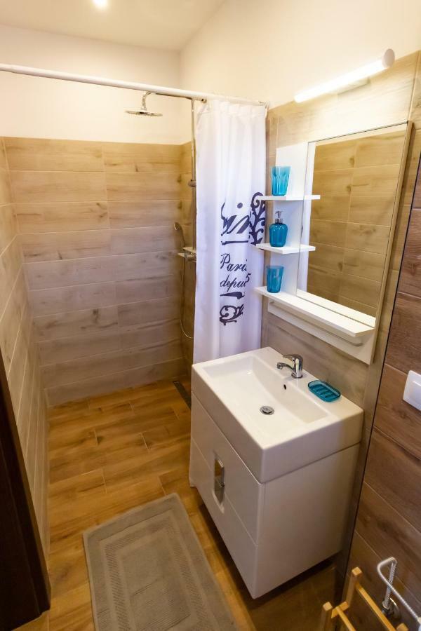 Arya Vila Piestany Bagian luar foto