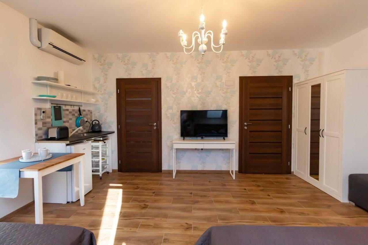 Arya Vila Piestany Bagian luar foto