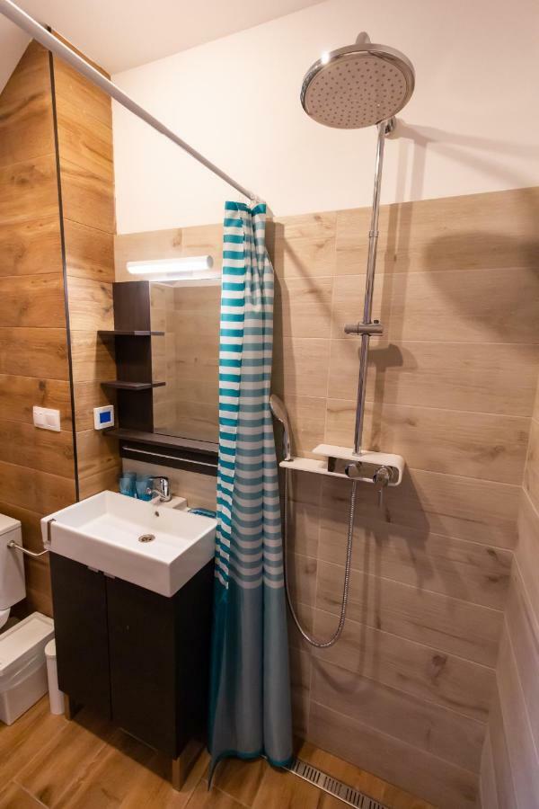 Arya Vila Piestany Bagian luar foto